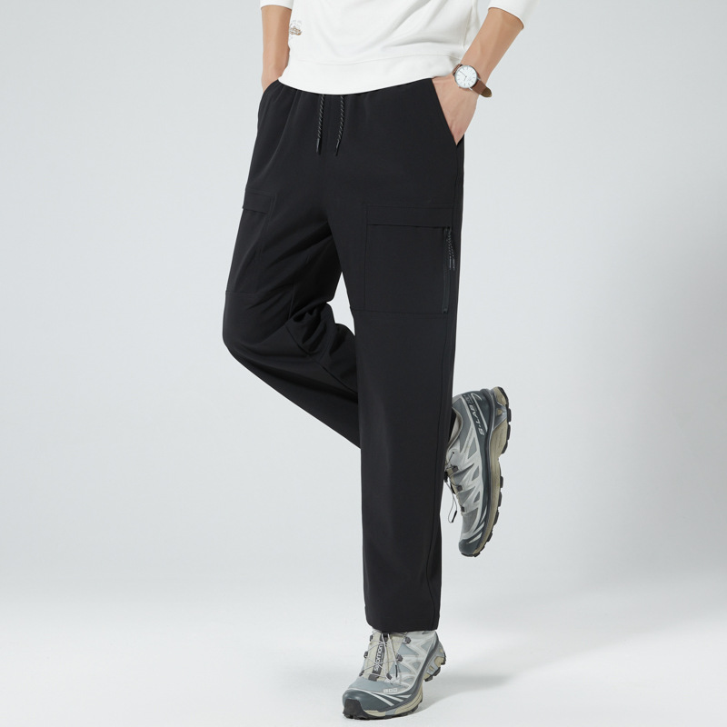 Water repellent trousers for men and women