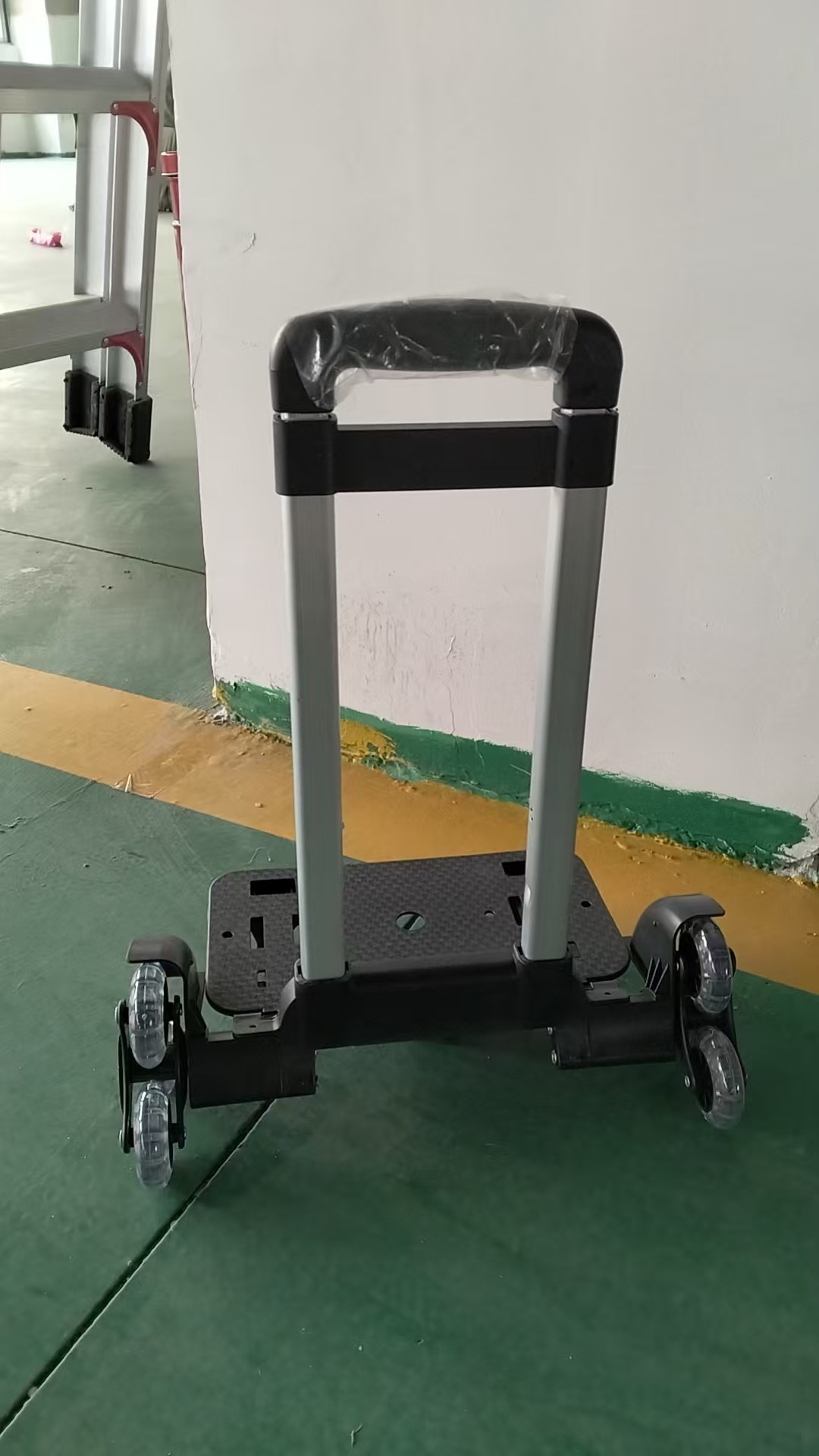 남성용 6륜 트롤리