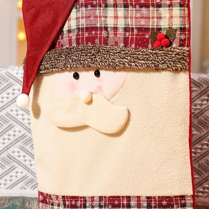 Nouvelles décorations de table et de chaise de Noël Père Noël Bonhomme de neige Poupée stéréo Housse de chaise Robe de maison_voghion.com