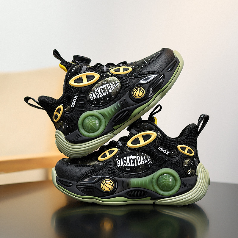 Fabricante explosión cool superficie de cuero antideslizante zapatos de baloncesto al aire libre de suela gruesa de combate real para niños giratorios zapatillas deportivas