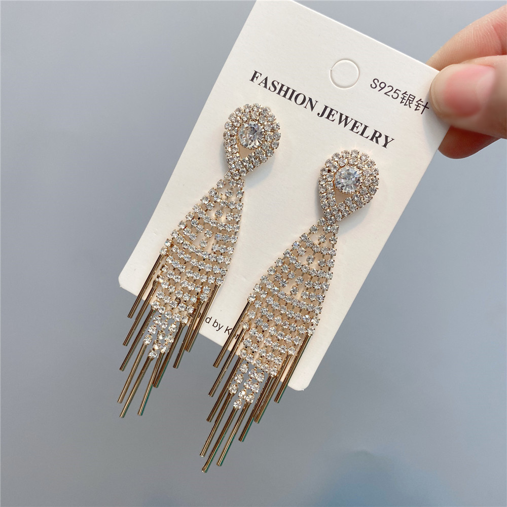 Full Diamond Tassel Earrings display picture 1