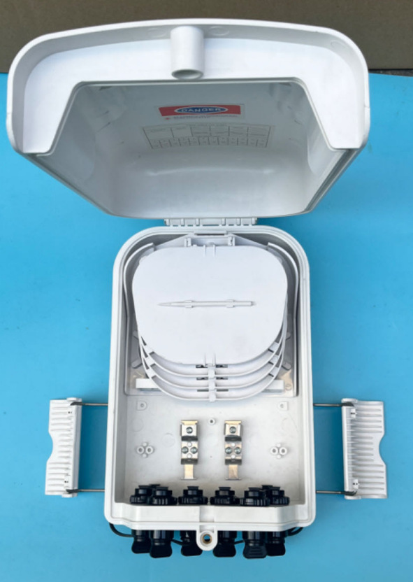 8芯防水款华为头内部1