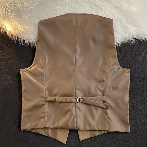 Trend vest