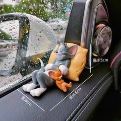 トムとジェリー トムジェリー 車の装飾品 車のかわいいデスク人形 センターコンソール インテリア装飾用品