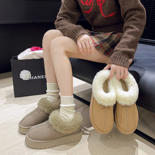 Women's Fashion Fleece Lined and Thick Waterproof Snow Boots with Handmade Thick Soles - Warm Winter Boots with Faux Fur
