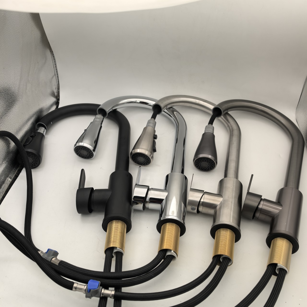 外贸款厨房式抽拉水龙头可旋转家用厨房洗菜盆龙头水槽冷热水龙头