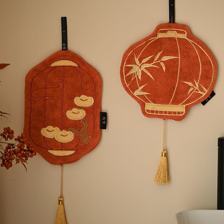 Lantern-Style Hand Towel with Chinese Embroidery, Suitable for Bathroom and Toilet, Hangable, Thick Coral Fleece, Absorbent, Kitchen Hanging Type