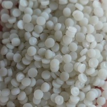 透明再生HDPE颗粒 GRS认证 消费后再生塑料 环保户外家具塑木材料