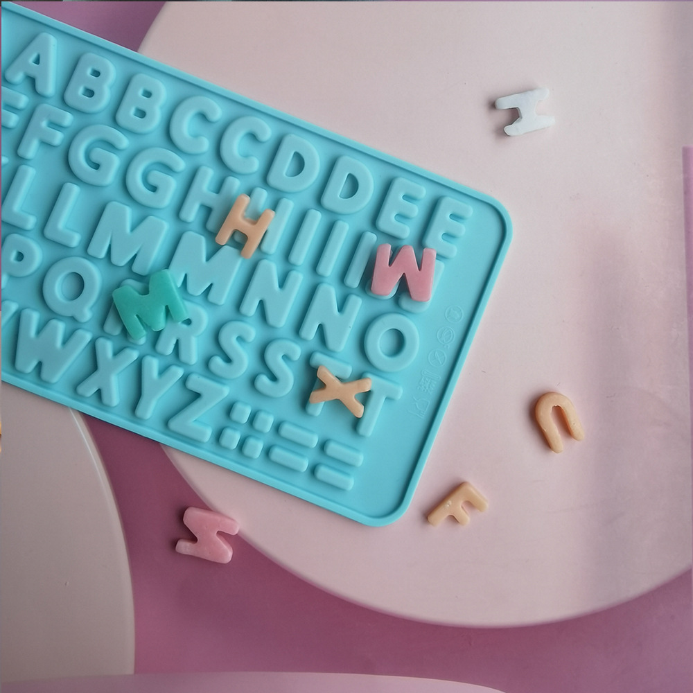 Silicone AA letras de chocolate molde inserción vela flip goteo molde de galletas molde de jalea pudín