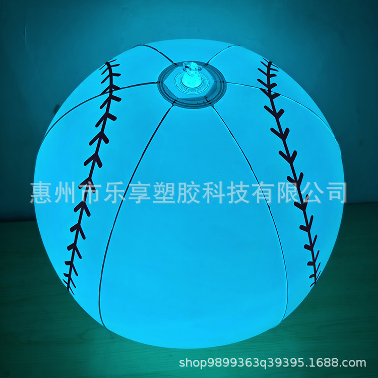 Manufacturer's New Pvc Inflatable Luminous Football with 16 Color-Changing Remote Control Led Flashing Beach Ball Toys Wholesale