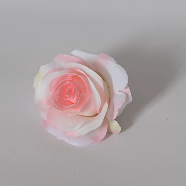 Light powder flowers