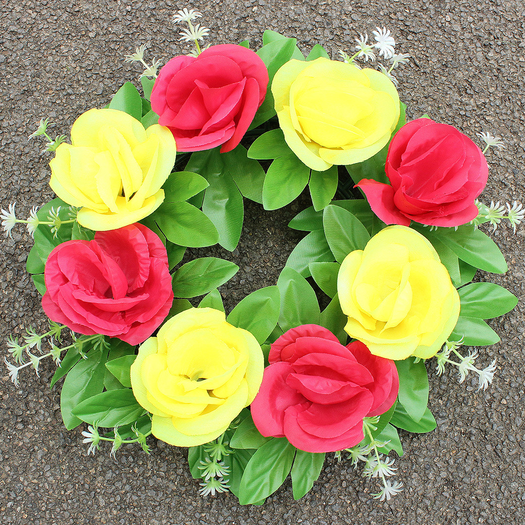 Yellow rose pink