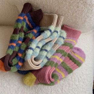 Ins Vintage Striped Fleece Color-matching Socks Women's Mid-barrel Imitation Mink Hair Breathable Autumn and Winter Thick Stacked Socks Trendy