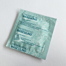 外贸出口尾单夜店足疗安全套电商避孕套尾货临期成人用品