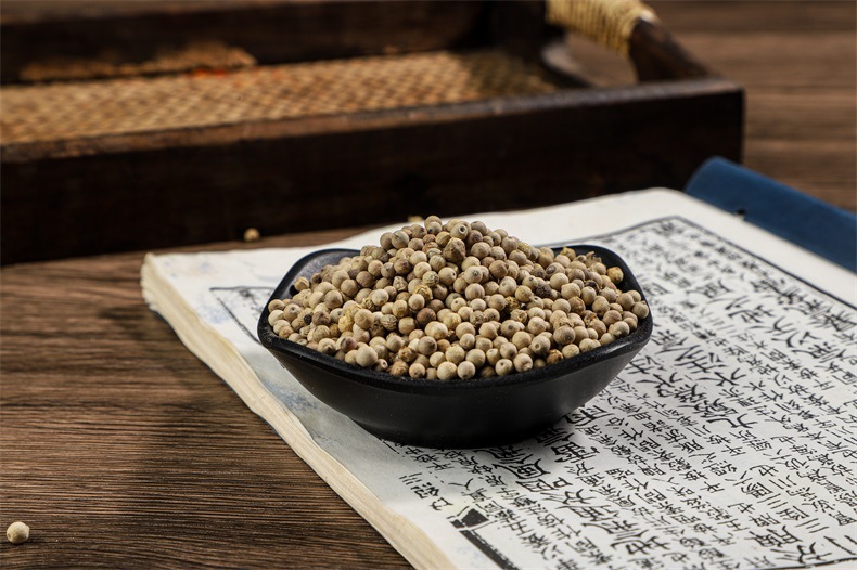 White Peppercorns Bai Hu Jiao 500g Dried Hainan Whole Pepper Grains for Cooking Marinades and Herbal Tea specifications