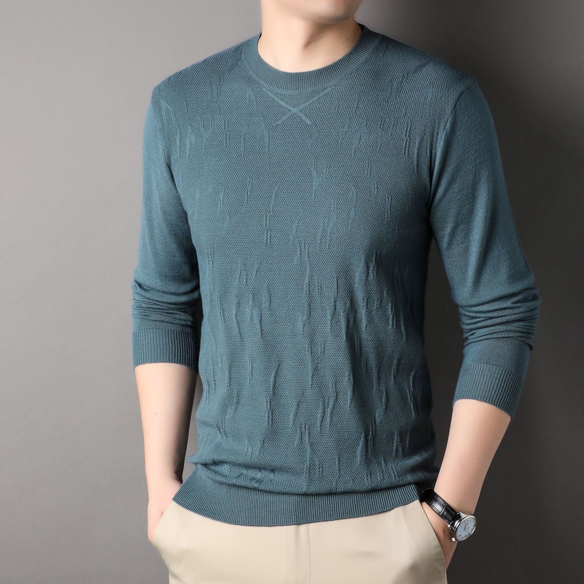 2024 New Spring and Autumn Middle aged Men's Solid Color Knitted Shirt, Round Neck Inner Undercover, Long Sleeve T-shirt_voghion.com