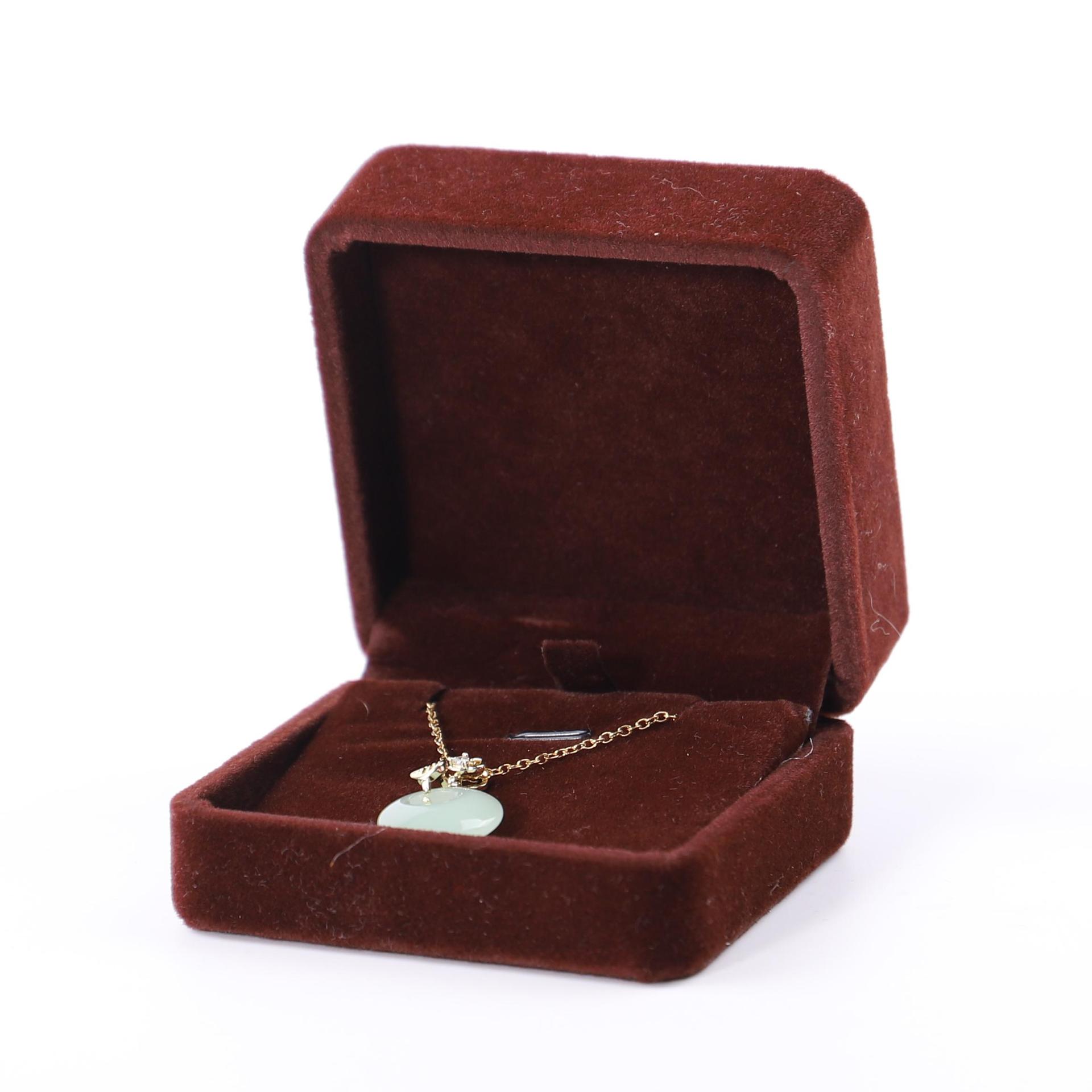 Fuente fábrica venta directa franela joyería caja de embalaje collar pendientes caja de anillo pulsera colgante caja de cadena de mano al por mayor