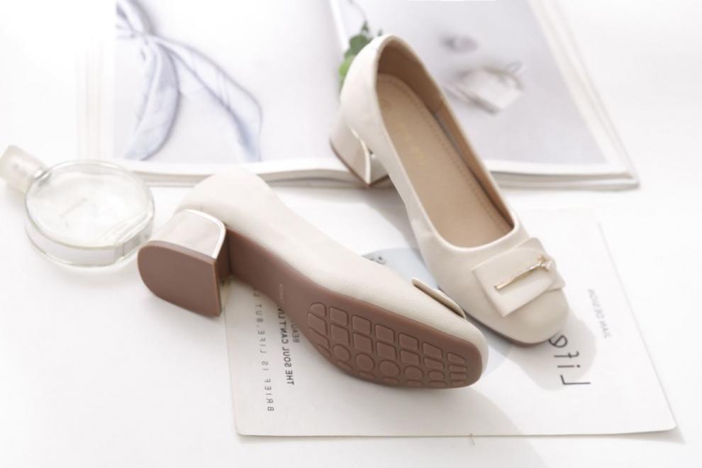 /O1CN011U2JD01dzCUIZGwru_!!2219769303806-0-cib.jpg?x-oss-process=image/format,png