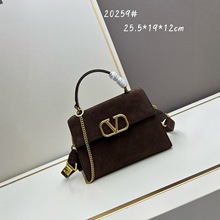 ����ͬ������Ů���r�и߼���б����羳ĥɰţƤ�μ�������p�ݳ�