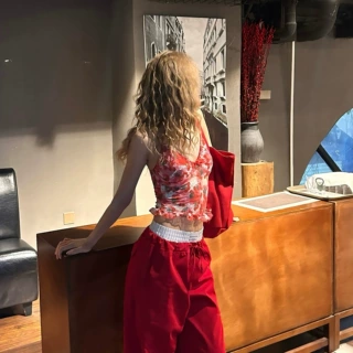 法式小众设计网纱吊带背心女夏季2025新款修身显瘦百搭甜辣妹上衣