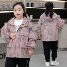 胖女童外套加肥加大2024新款中大童连帽防风冲锋衣儿童夹克衫春秋