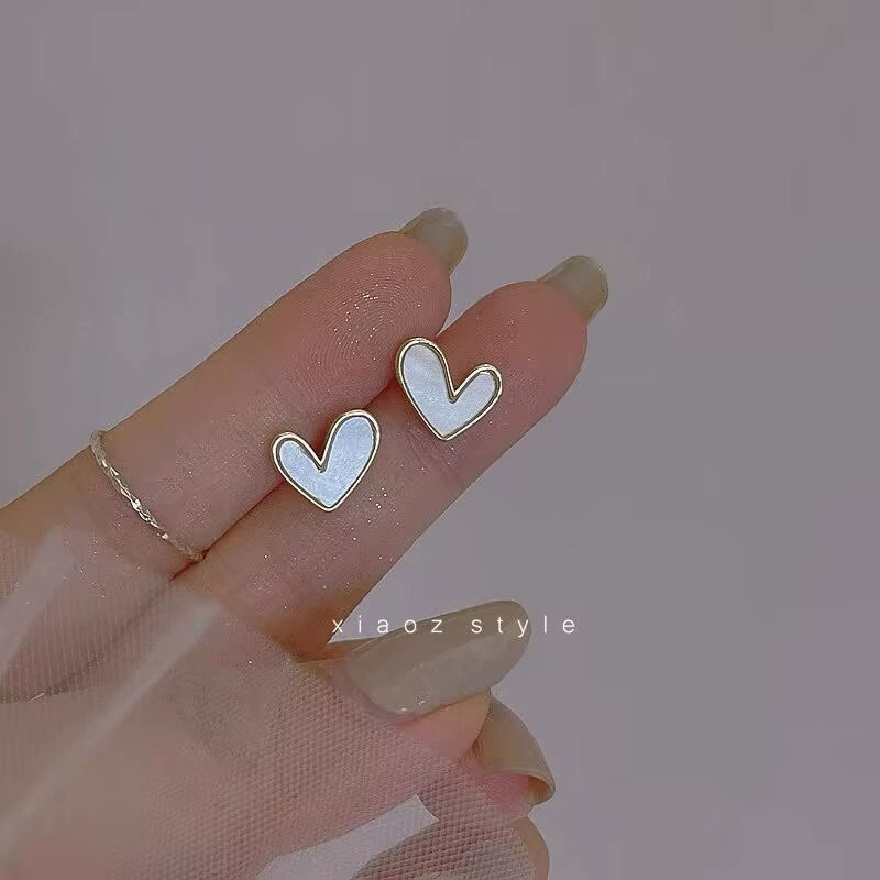 Серьги, ушные клипсы, стиль лёгкой роскоши, стиль высокого качества