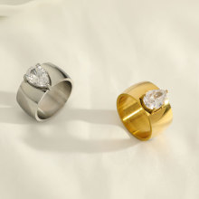 欧美时尚设计水滴锆石大宽面钻石不锈钢戒指饰品轻奢百搭不掉色