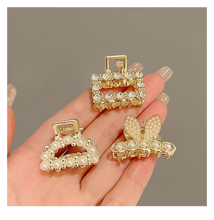 Style Simple Feuilles Alliage Incruster Perle Zircon Griffes De Cheveux display picture 3