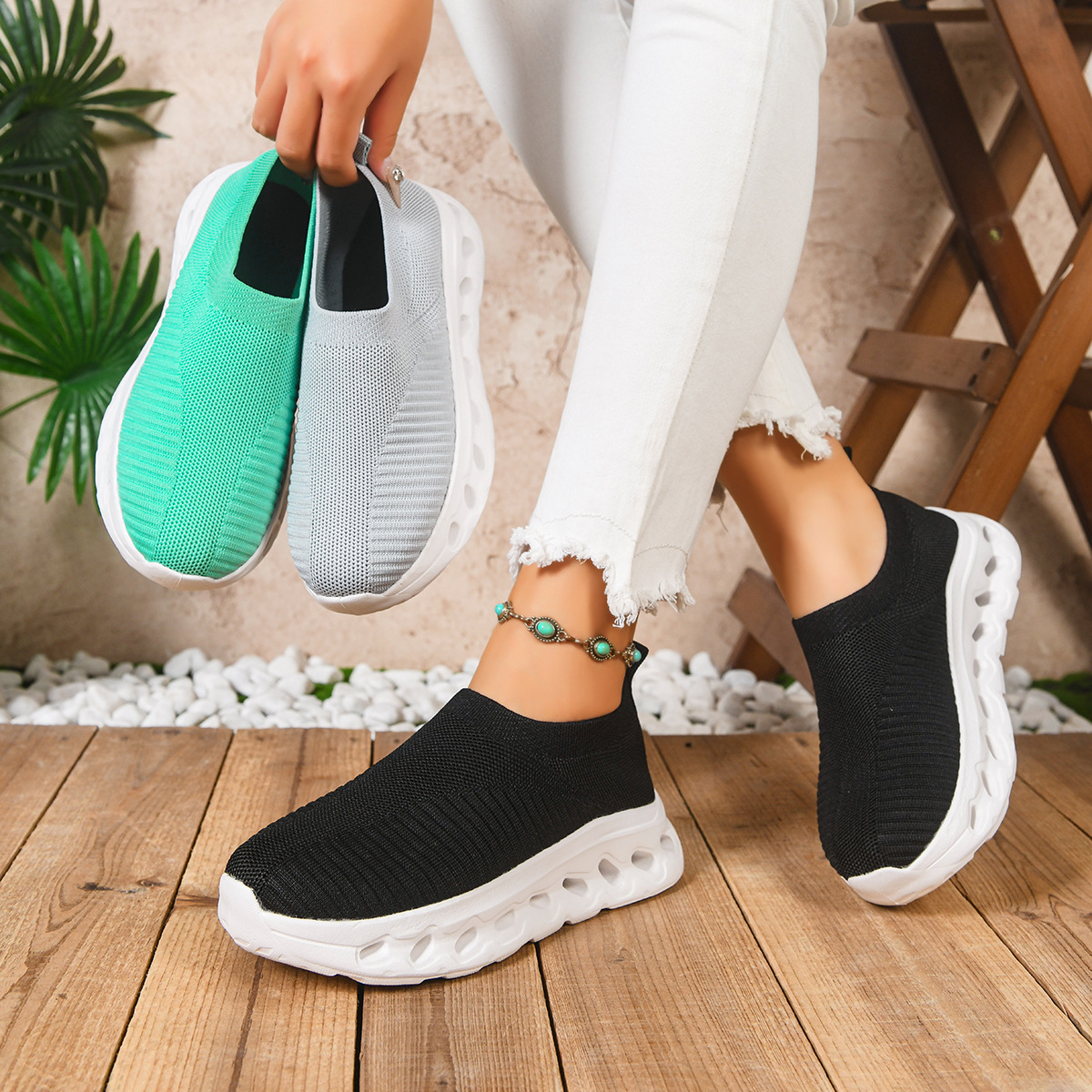 Women's Casual Athletic Shoes Breathable Knit New Spring Thick Sole Comfortable Plus Size Running Shoes_voghion.com