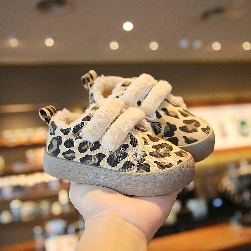 Children's cotton shoes canvas shoes Korean style children's shoes soft bottom non-slip fleece-lined thick board shoes boys and girls versatile children's shoes