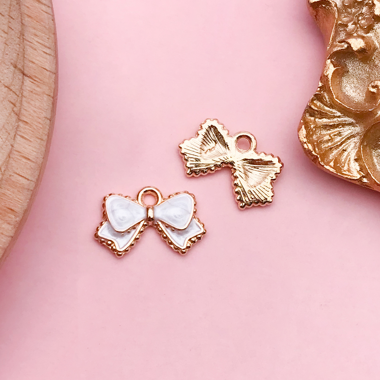 Colgante de vaca corona y nubes, accesorios DIY para llaveros y joyería