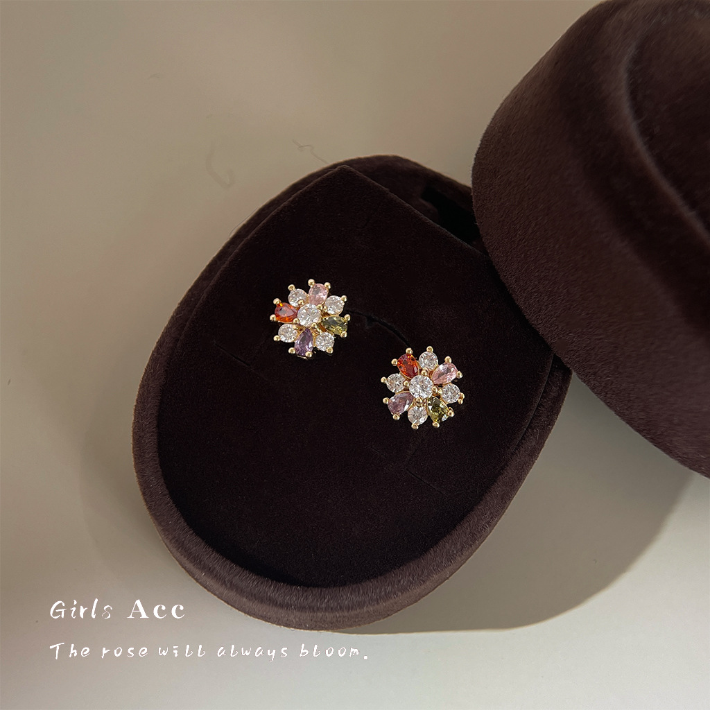 耳语_0013_耳语场景新水印 拷贝 13.jpg