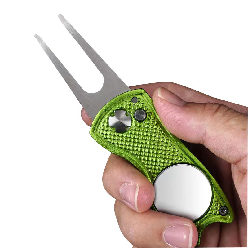 Buy quality Golf Green Fork Aluminum Handle Folding Green Fork Golf