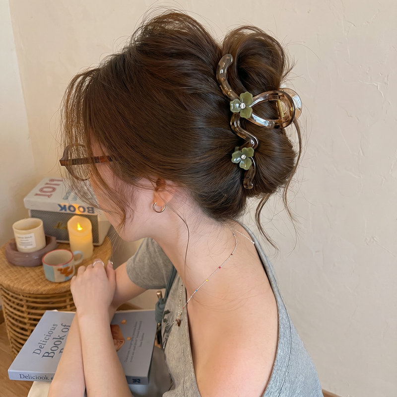 29# green orchid flower wavy hair claw clip - approximately 10cm
