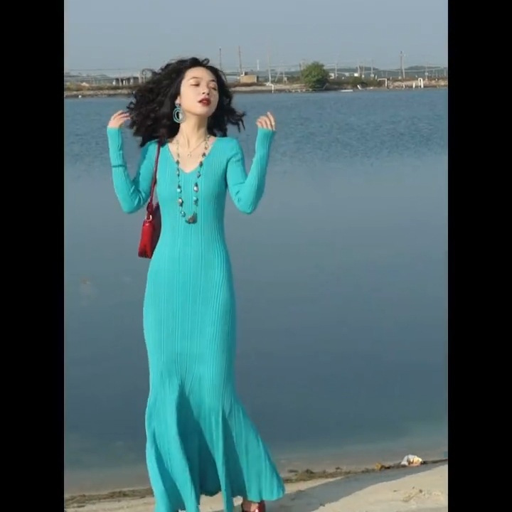 Tea Style Beautiful and Chic dress Women's Autumn Retro High-end Knitted Long Dress Unique Temperament Royal Sister Dress Trendy