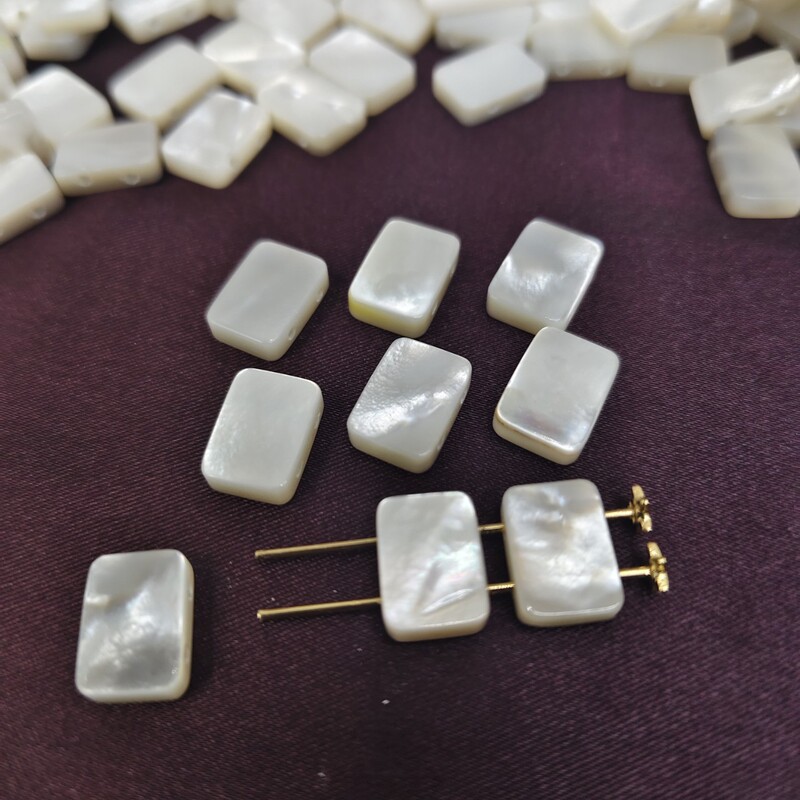 Deep Sea Butterfly Shell 8*11mm 3.0mm Thick Shell Pendant Double Row Vertical Hole Through-Hole Plain Pendant Accessories Wholesale