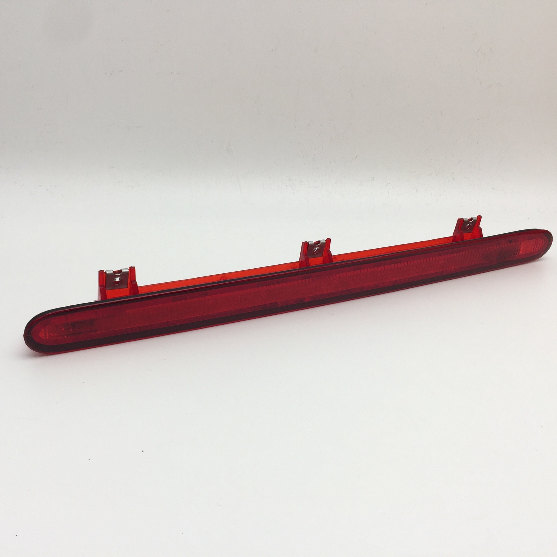 Aplicable a Volkswagen 05 - 15 Tuan luz de freno de alto nivel, cubierta del maletero, luz de freno trasera