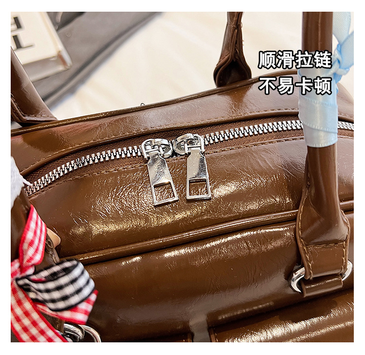 Yunzhen's same style Maillard commuter bag for women, Spring/Summer 2025, retro and versatile single-shoulder bag with large capacity undefined