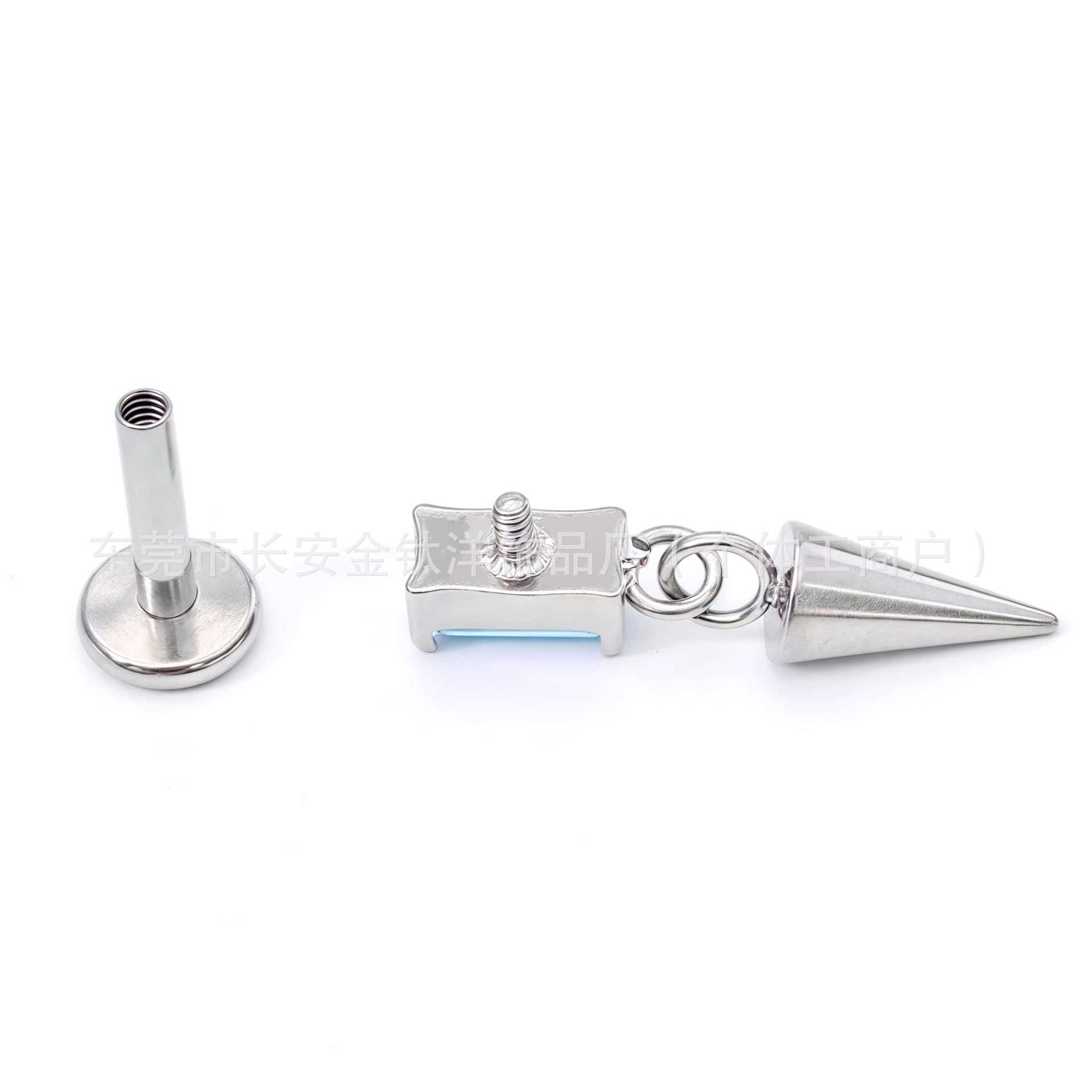 Pointed titanium steel lip stud product view