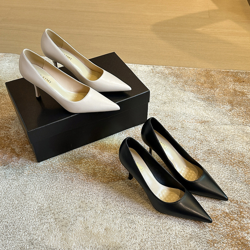 2025 Spring and Autumn Pointed Toe Stiletto Super Fiber Solid Color High Heels Women's Small Size 3233 Black Large Size Work Shoes 414243 2025 Spring and Autumn Pointed Toe Stiletto Super Fiber Solid Color High Heels Women's Small Size 3233 Black Large Size Work Shoes 414243