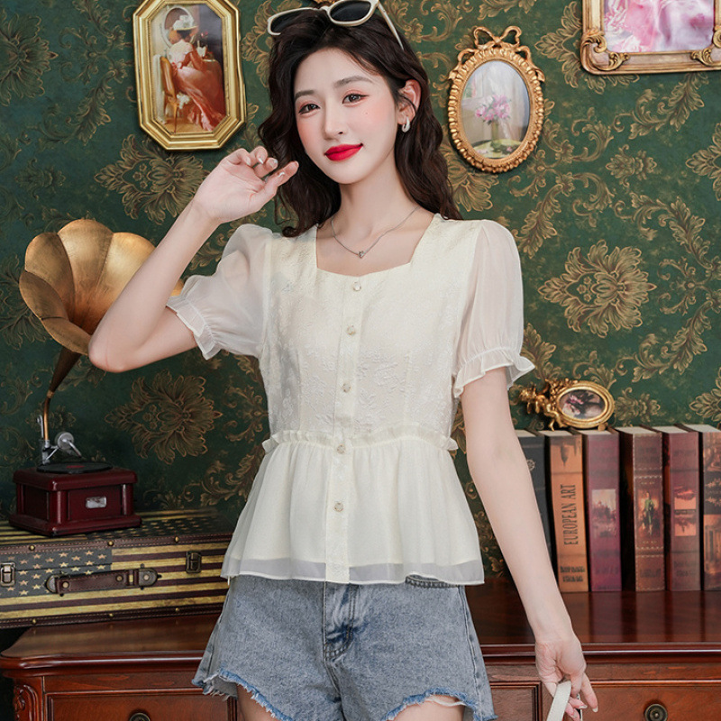 White / S recommended within 50kg