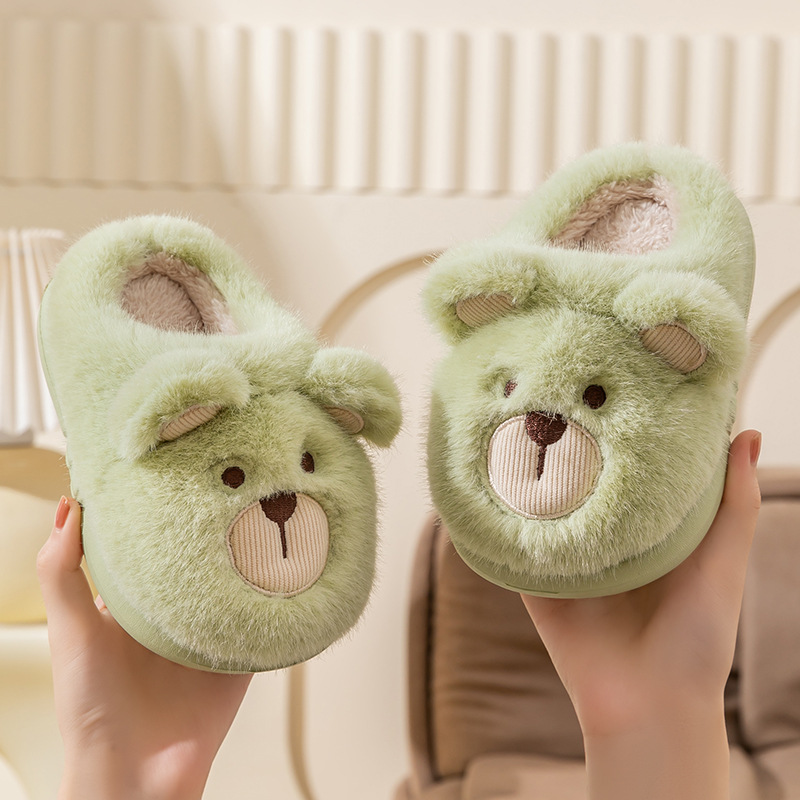 Invierno zapatillas de algodón para niños, niños y niñas, padres e hijos, bolsas de dibujos animados lindas, tacones antideslizantes para bebés en el interior, zapatillas de lana casera