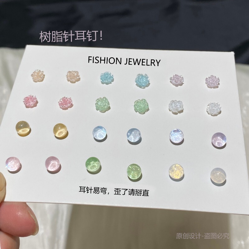 Fresh-Colored Small Candy Bean Resin Needle 2026 New Style Earrings with Small Camellia Design for Girls and Students, Anti-Blocking Ear Accessories