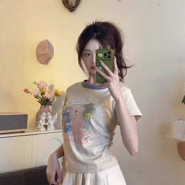 夏季潮牌美式正肩短袖t恤女2026新款大码女装修身收腰短款上衣女