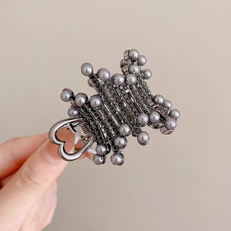 Alta Cola de Caballo artefacto fijo pequeña pinza anti-flacidez pinza de garra diamante completo horquilla hembra verano gran temperamento tiburón clip