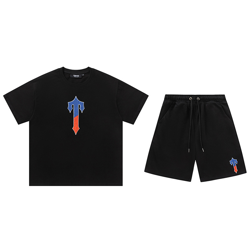 734 traje azul y rojo