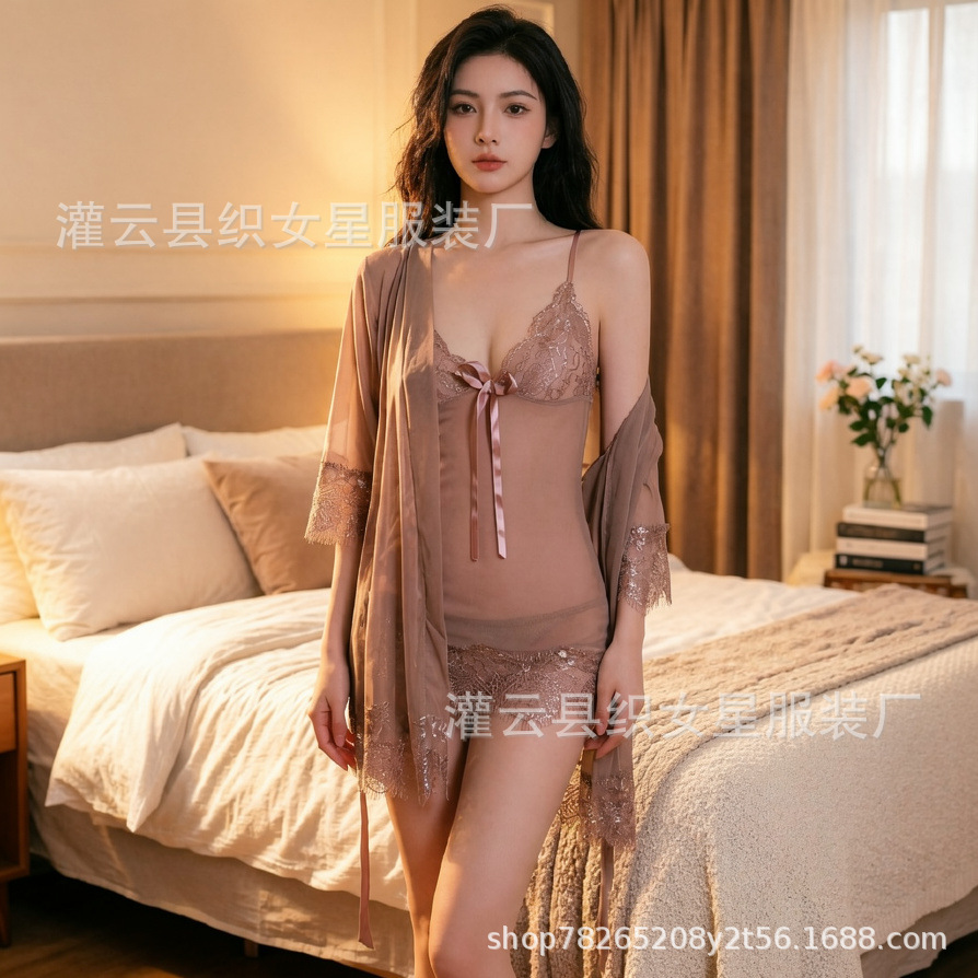 Plus-Size Lace & Mesh Three-Piece Lingerie Set with Camisole, Nightdress and Robe — detail image 6