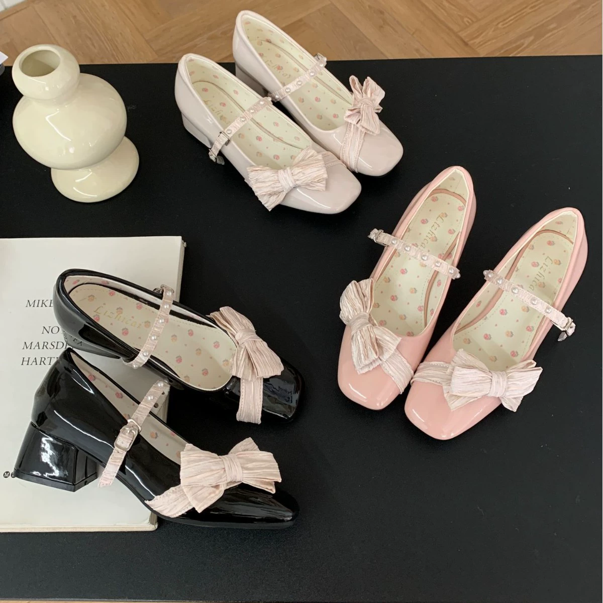 Женские полусапожки-мюли с заострённым носком в стиле знаменитостей, камелия, весна-лето 2025, французский стиль, плоская подошва