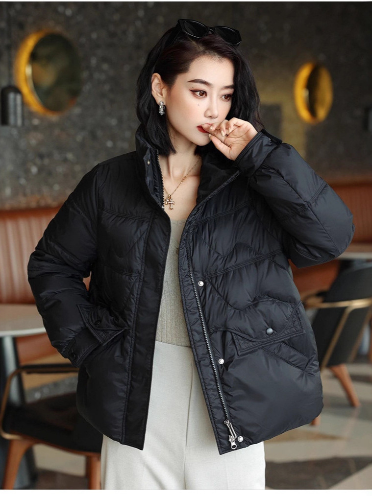 Invierno nuevo cuello vertical chaqueta de plumón mujer abrigo abrigo abrigo corto suelto stock