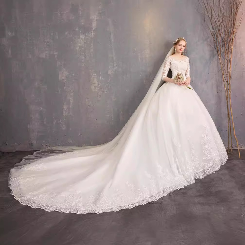 Vestido de novia 2026, nuevo estilo, de encaje, manga media, cola larga, estilo Hepburn, vestido principal de novia, venta al por mayor para exportación TD30.